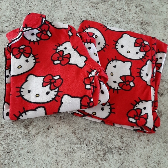 Hello Kitty Pajamas Hello Kitty Pj Poshmark
